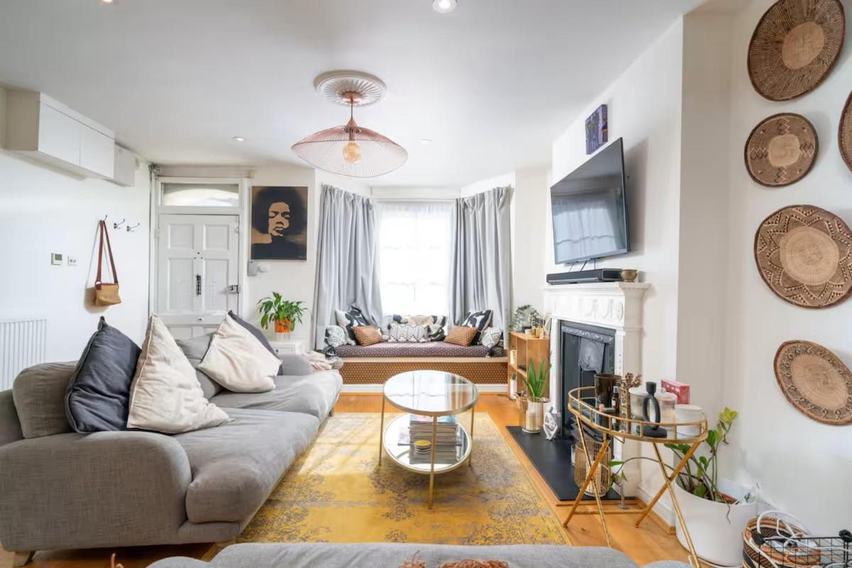 Charming Home In Shepherds Bush London Exterior photo